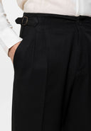 Avarua Regular Fit Trouser