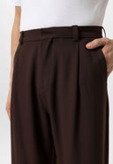 BROWN - 04