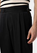 BLACK - 05