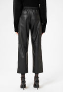 Bleona Loose Fit Trouser